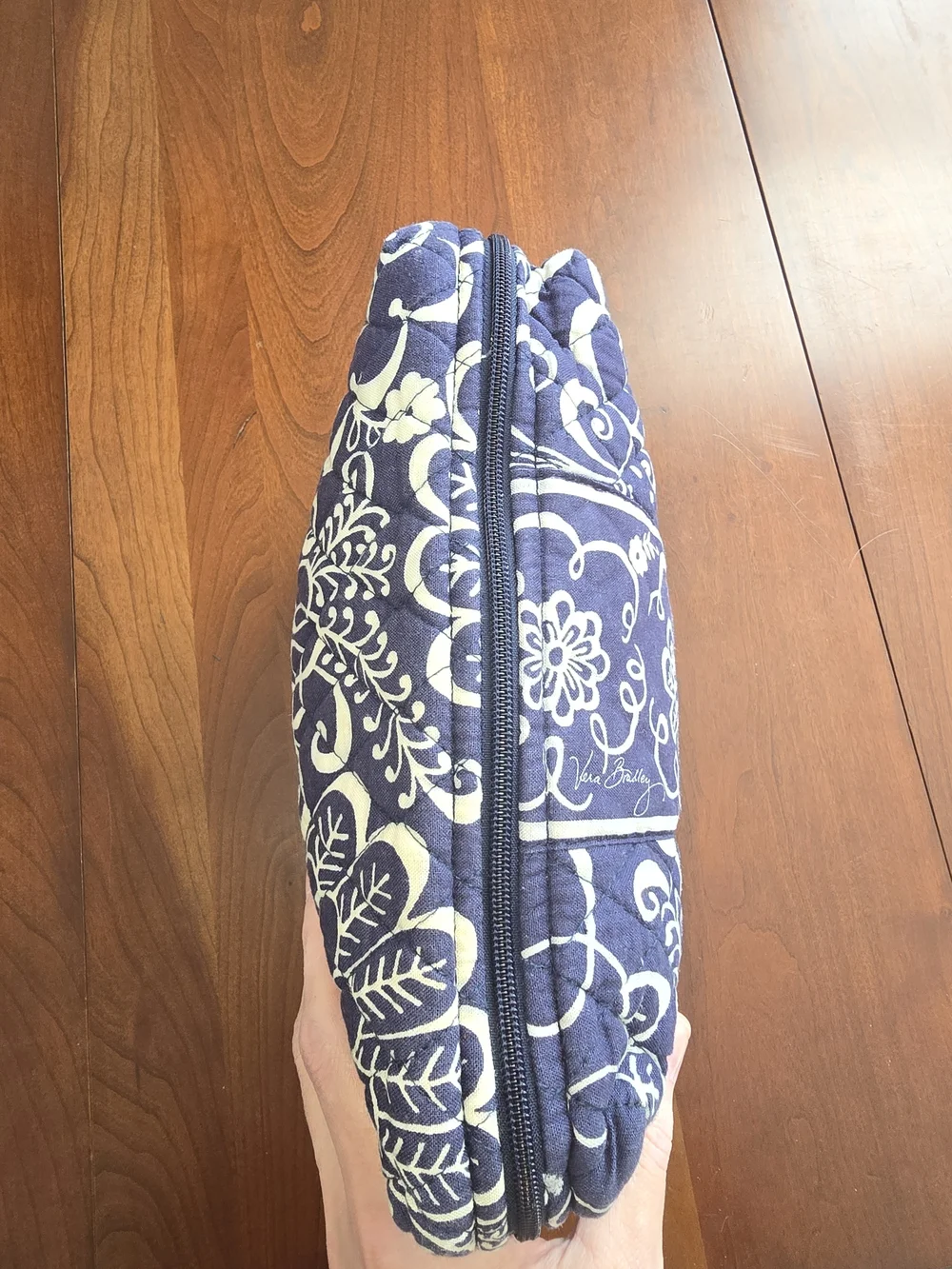 Vera Bradley Navy and White Quilted Floral Cosmetic Pouch, Lined, GUC